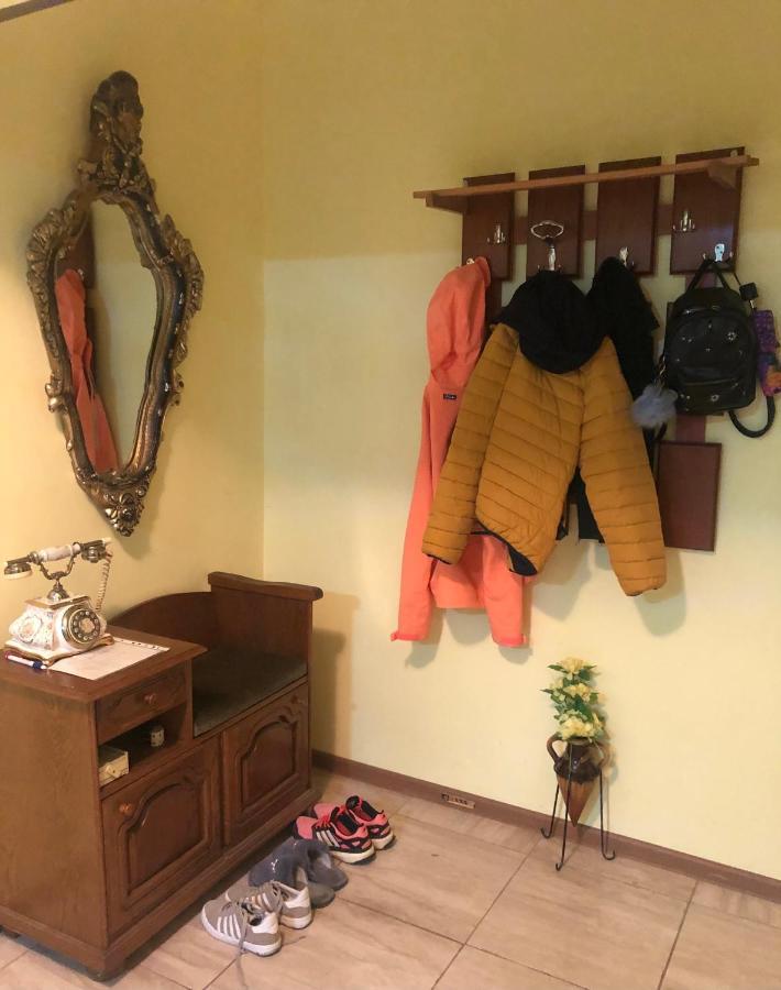 La Symo Apartament Straja Lupeni Lupeni  Esterno foto